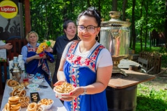 ДЕНЬ РОССИИ В ГОРОДСКОМ ПАРКЕ
