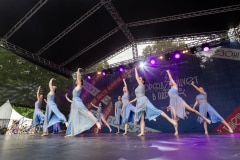 «ГОРОД ТАНЦУЕТ В ПАРКАХ» 2024